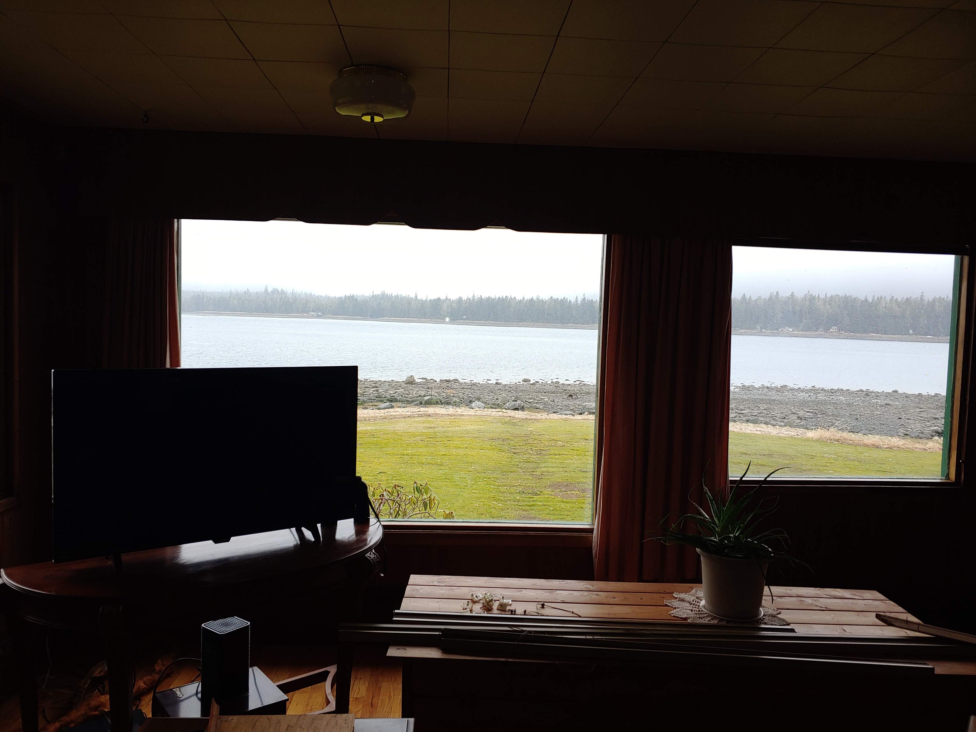 beautiful view of water from a remodeling room