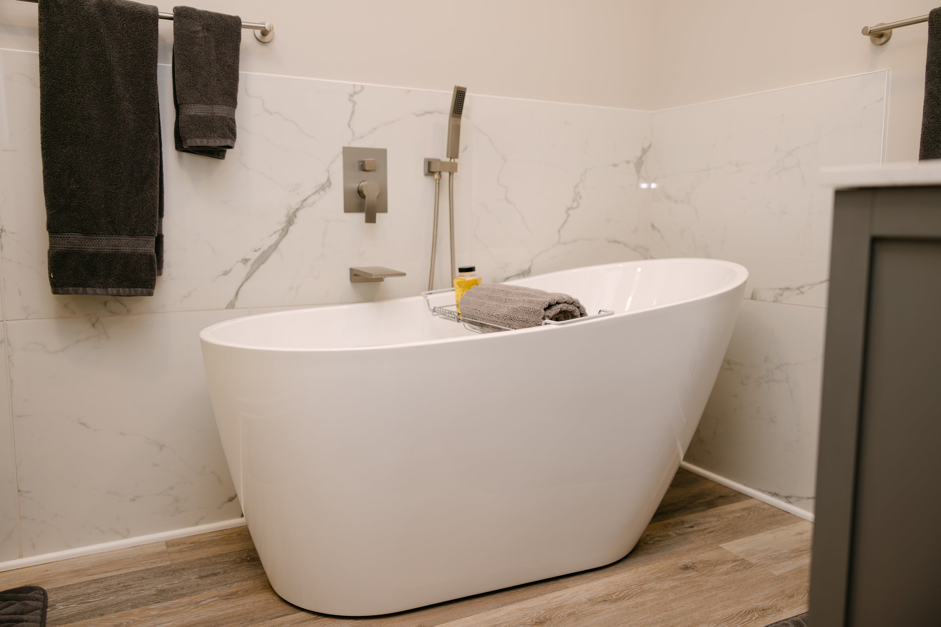 modern bathroom featuring a freestanding bathtub