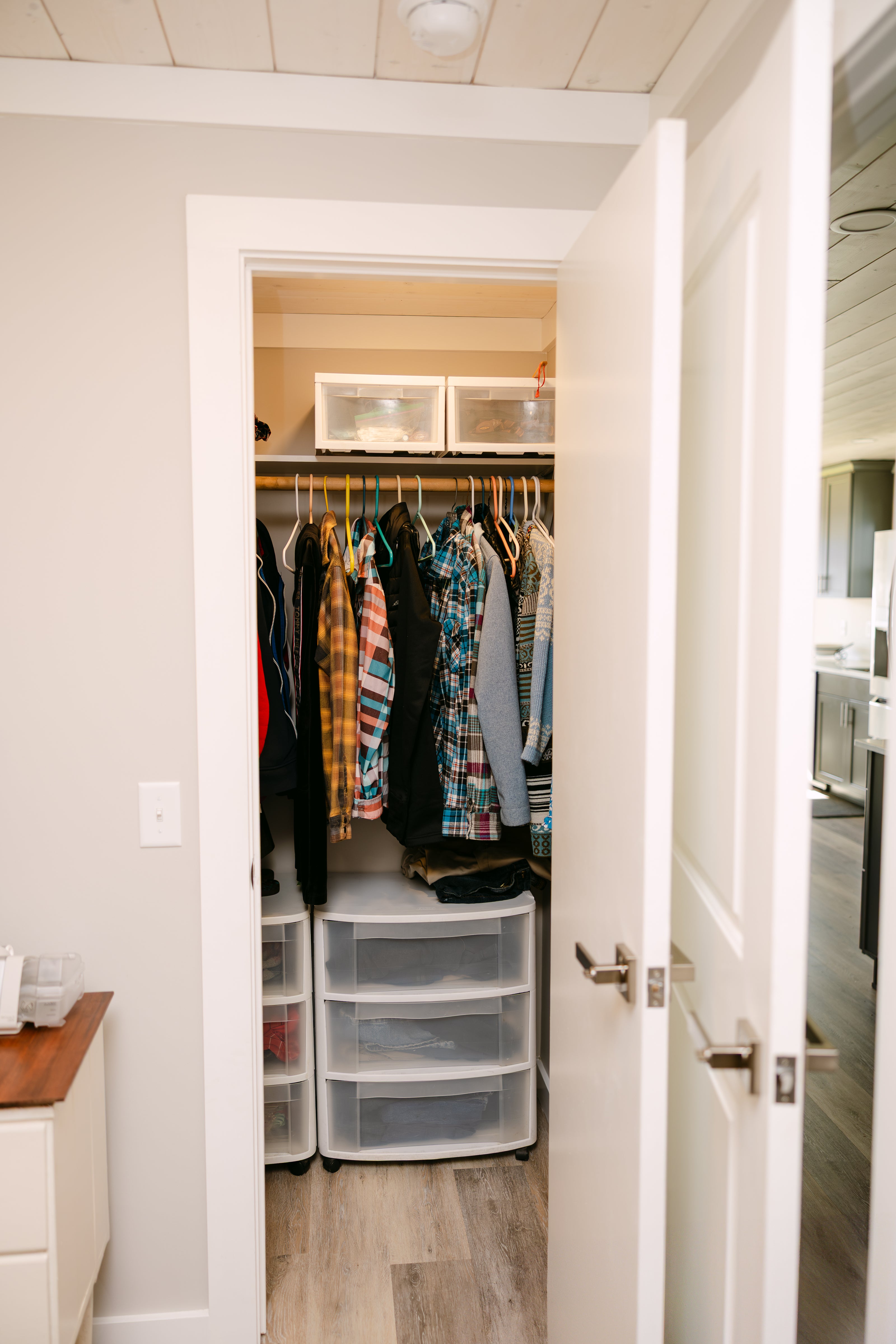 Sterilite 3-drawer clothing cart